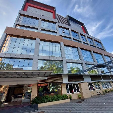 Hotel Sree Gokulam Apartments Guruvayur Exterior photo